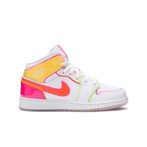 Nike Air Jordan 1 Mid ‘Edge Glow’. Excellent condition. Size 5 youth/6.5 women
